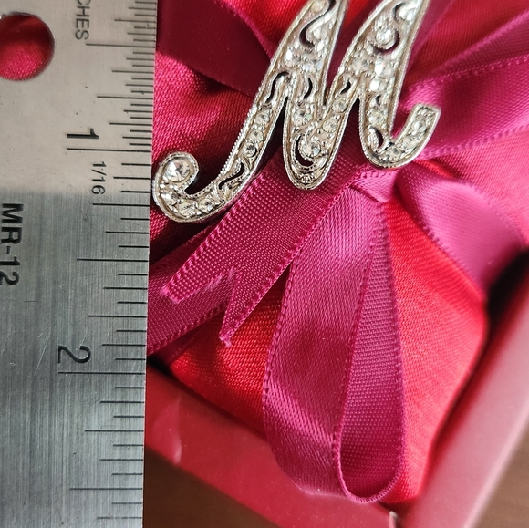 Initial M Brooch Pin By MONET with Fragrance Sachet in Original Box - Picture 10 of 11